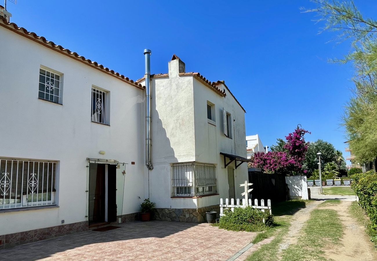 Rijhuis in Torroella de Montgri - CASA EVA - MAS PINELL