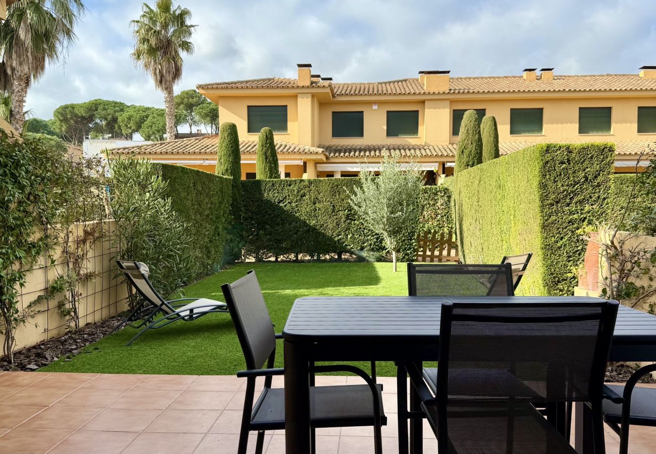 Huis in Pals - BIRDIE CLUB 31