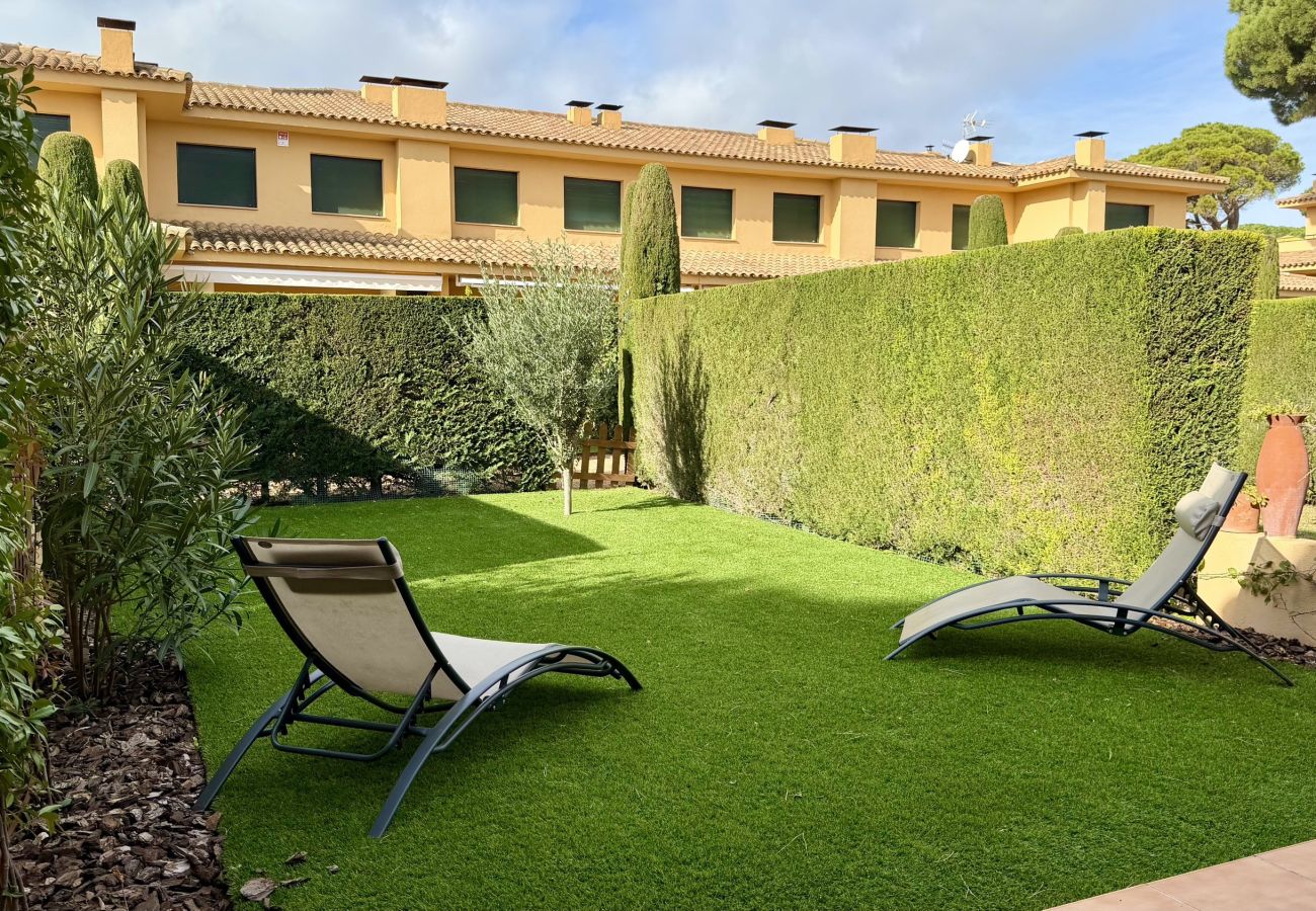 Huis in Pals - BIRDIE CLUB 31