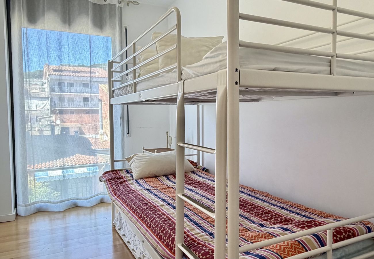 Appartement in Estartit - ESGLESIA 7 2-4