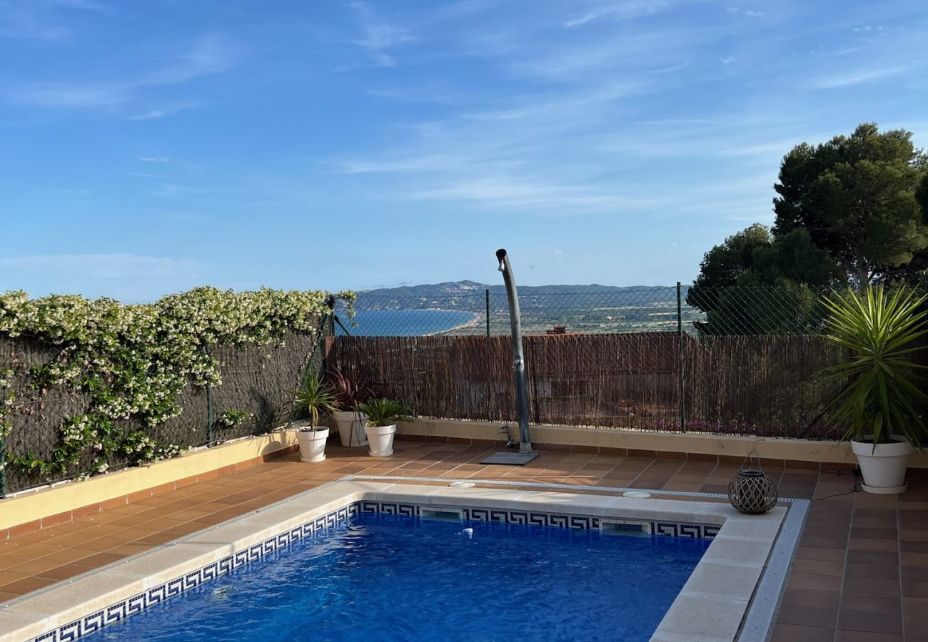 Terraced House in Estartit - MONTSENY 3