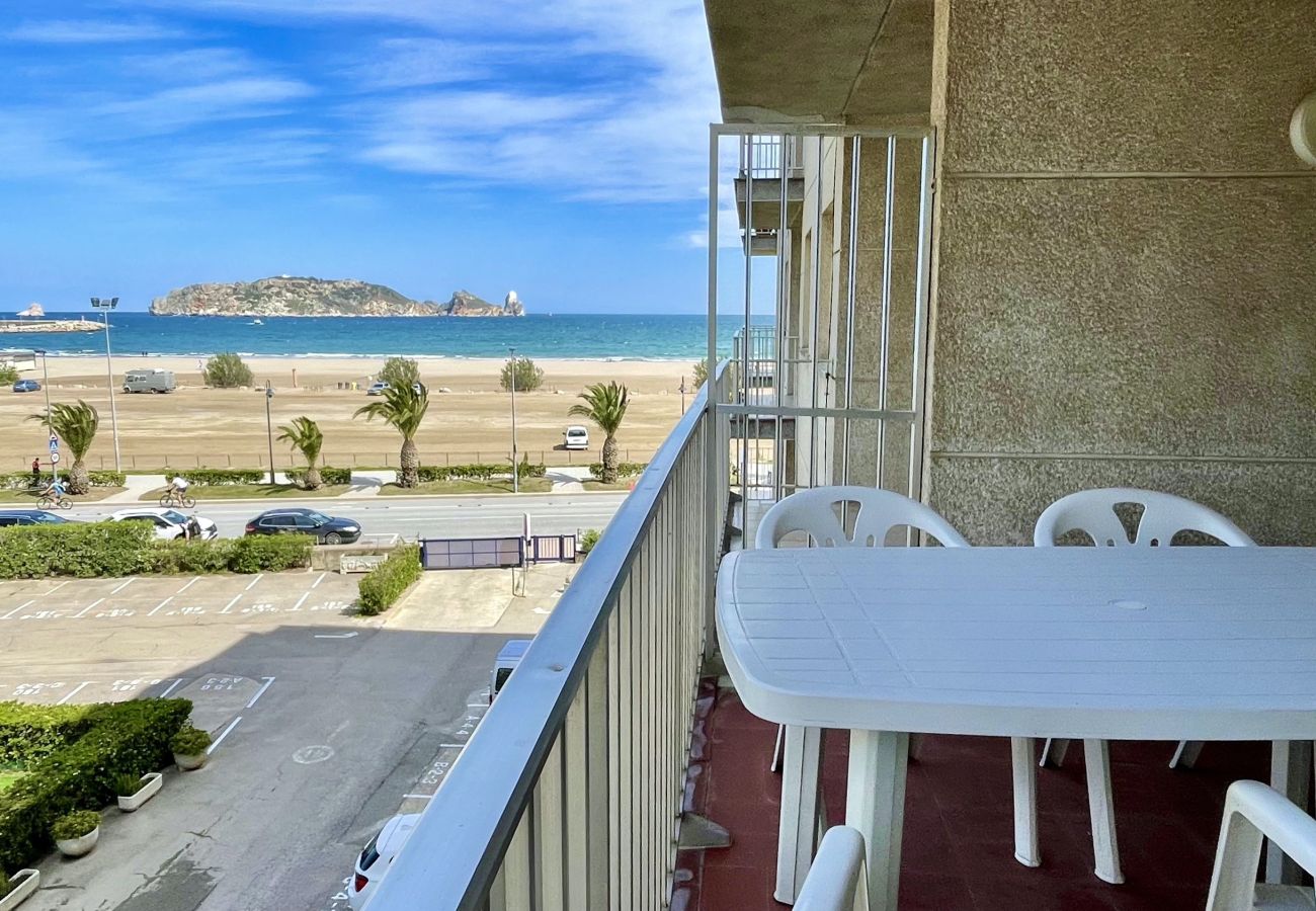 Apartment in Estartit - ROCAMAURA I B 3-2