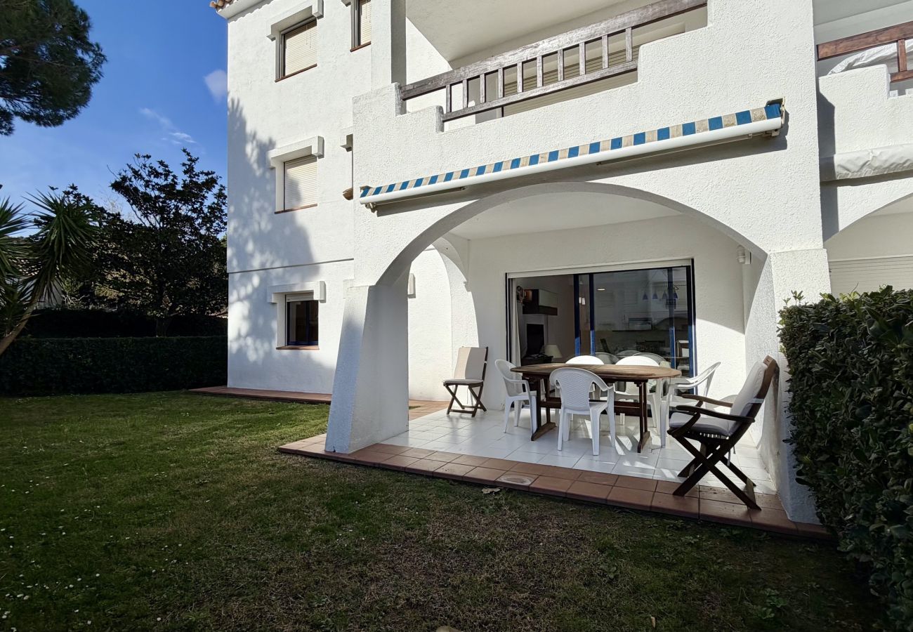 Apartment in Pals - NAUTIC GOLF A 101