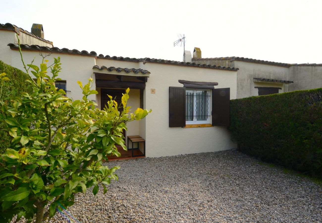 House in Estartit - LES PALMERES 8