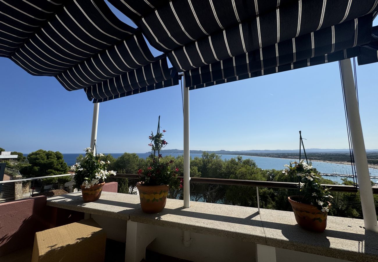 Villa in Estartit - VILLA AZURE 