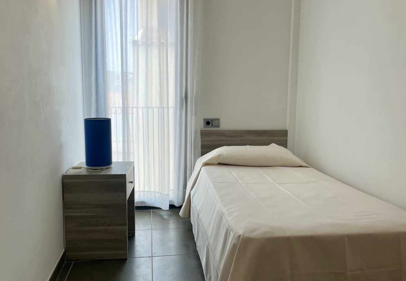 Apartment in Estartit - DARSENA B 3-4 - 2304