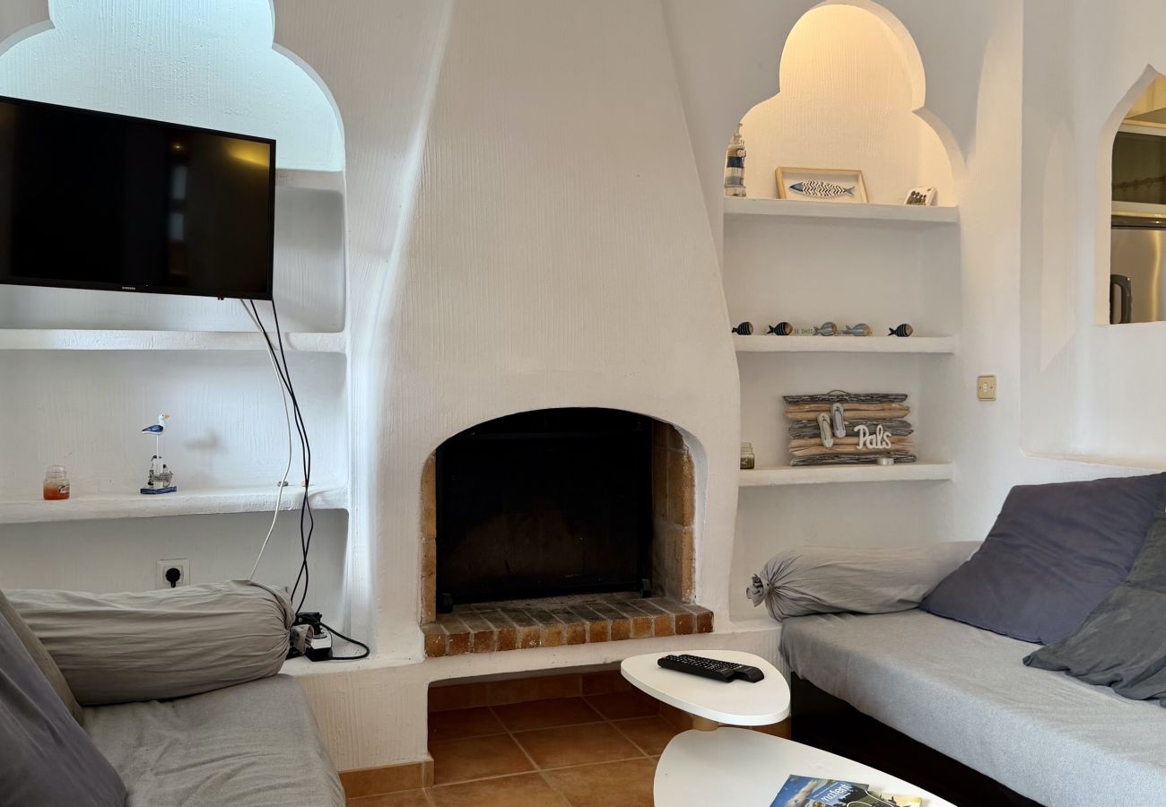 House in Pals - PIVERD DEL GOLF 69