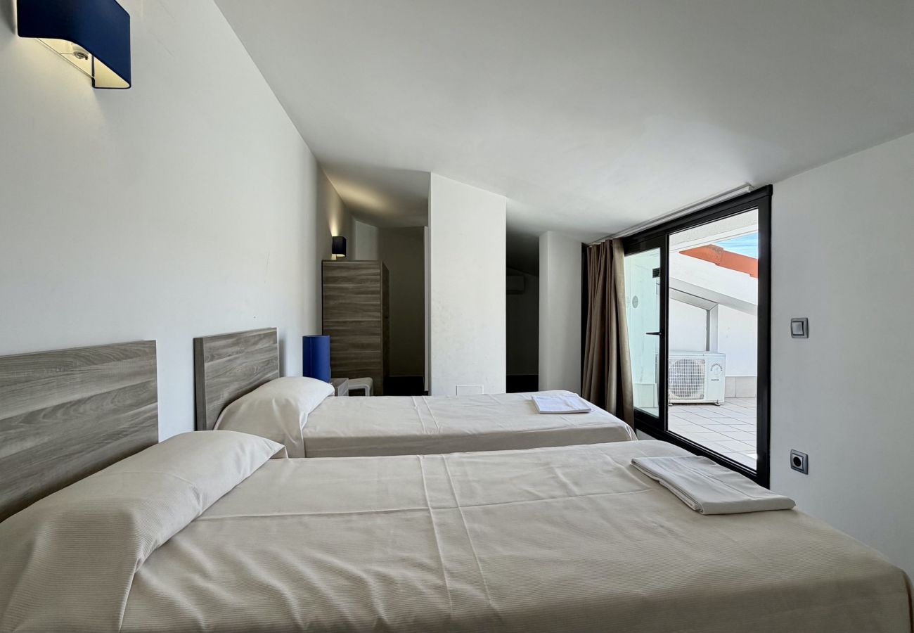 Apartment in Estartit - DARSENA A 3-3