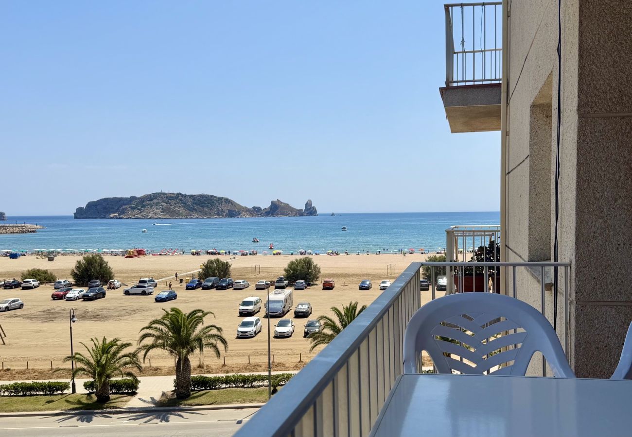 Apartment in Estartit - ROCAMAURA I A 4-2