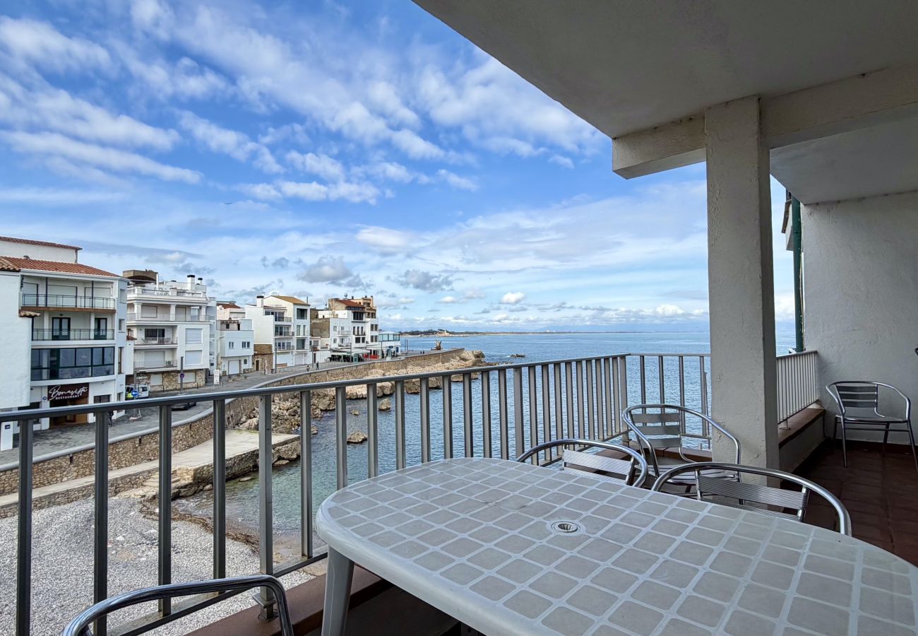 Appartement à L'Escala - APARTEMENT ELS PESCADORS 2-1  3D