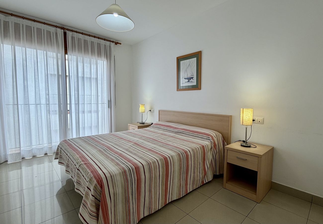 Appartement à L'Escala - MESTRAL 2-5