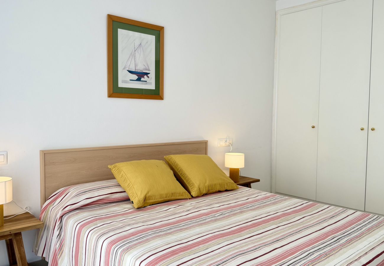 Appartement à L'Escala - MESTRAL 2-5