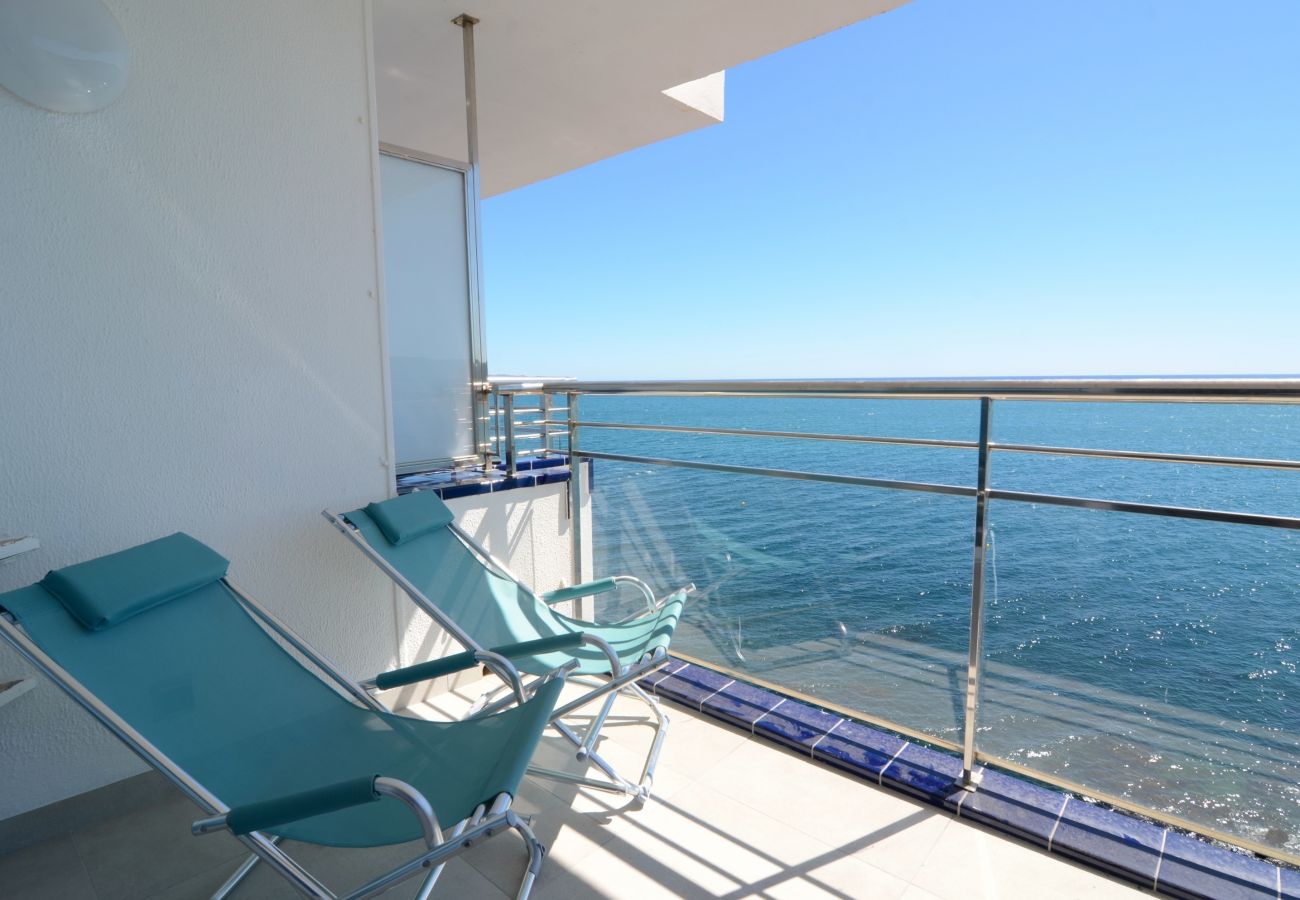 Appartement à L'Escala - FRONT MAR 701