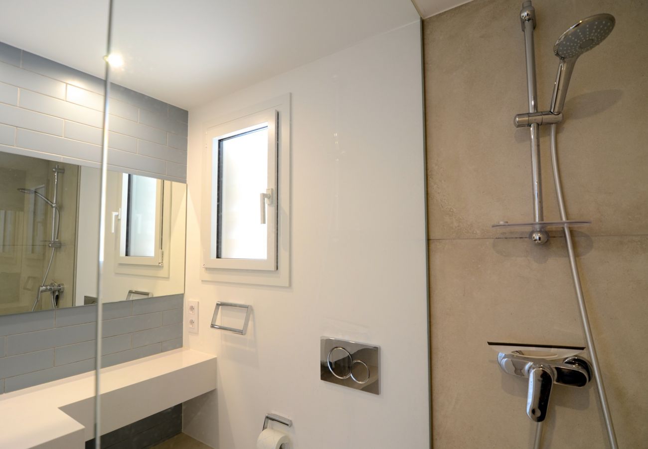 Appartement à L'Escala - FRONT MAR 701