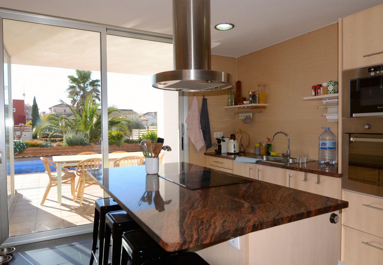 Villa à L'Escala - VILLA PONENT