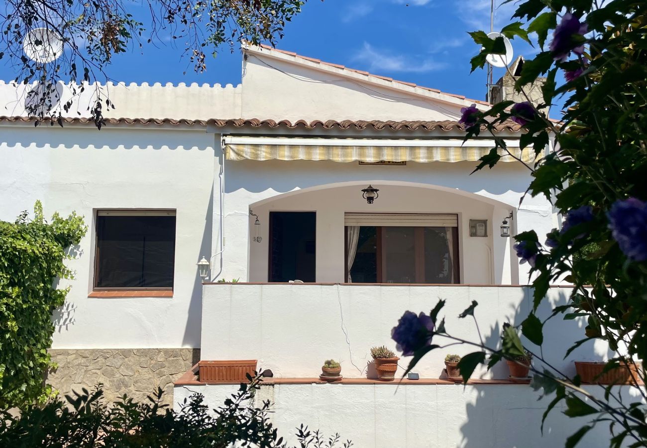 Maison à Estartit - VILLA DULCE VIDA