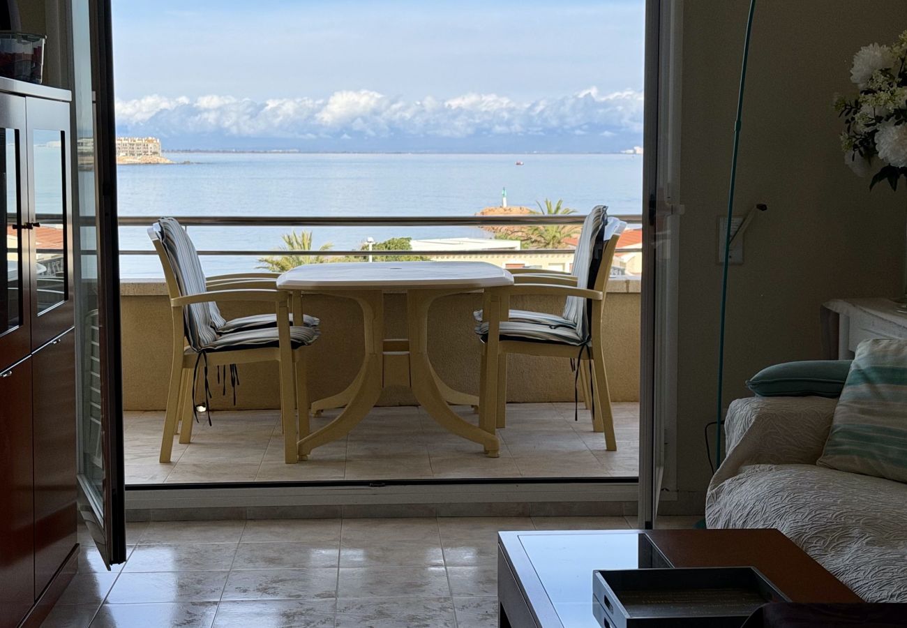 Appartement à L'Escala - LA LLONGADA